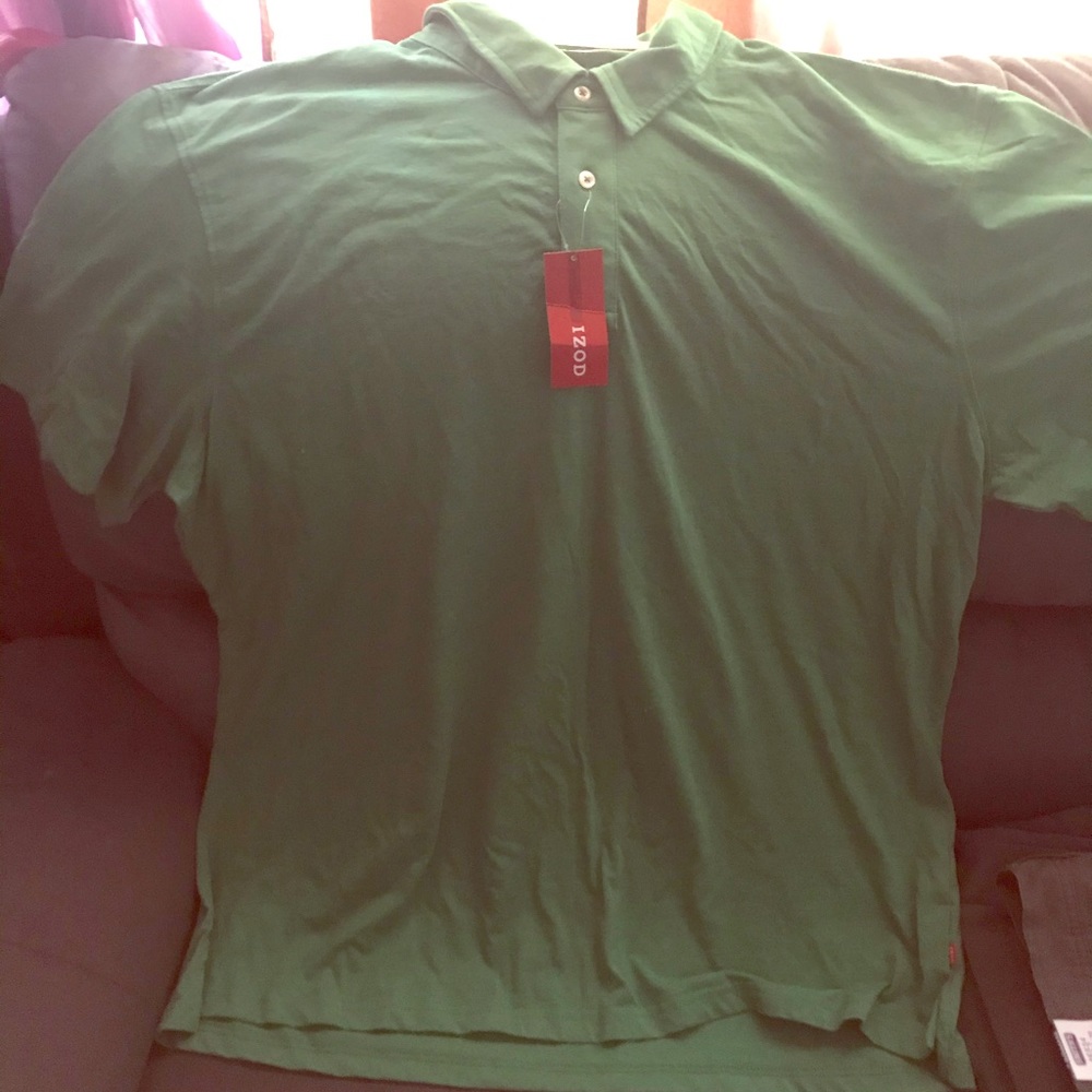 Men's Izod shirt